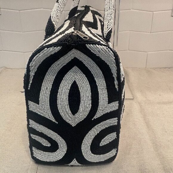 Sassy Jones Original Toschia Beaded Bag - Black and White - Picture 4 of 11